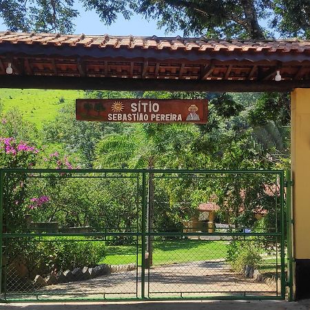 Sitio Sebastiao Pereira Villa Jambeiro Eksteriør billede